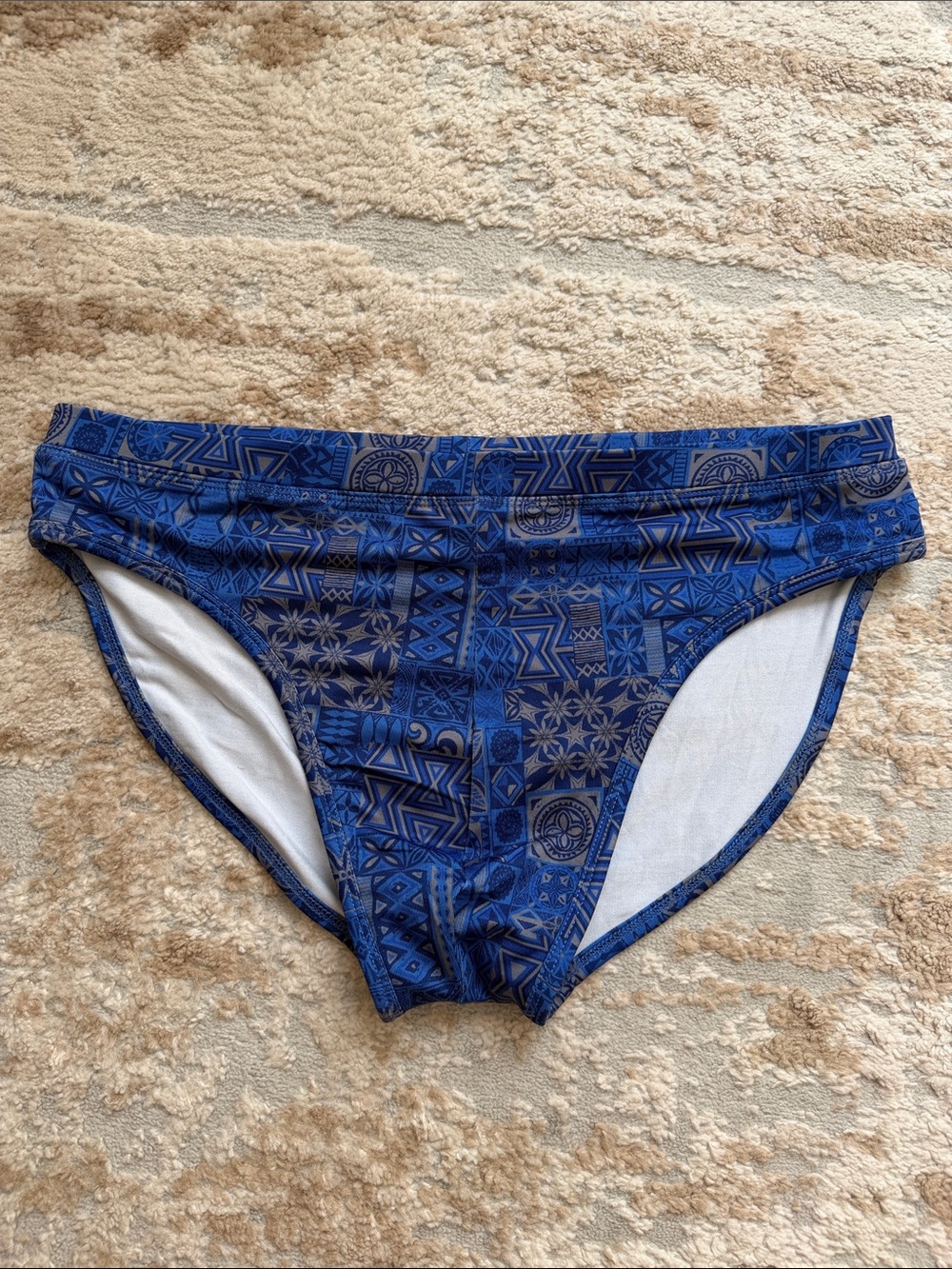 ASOS Men’s Blue Patterned Swim Briefs - Size L